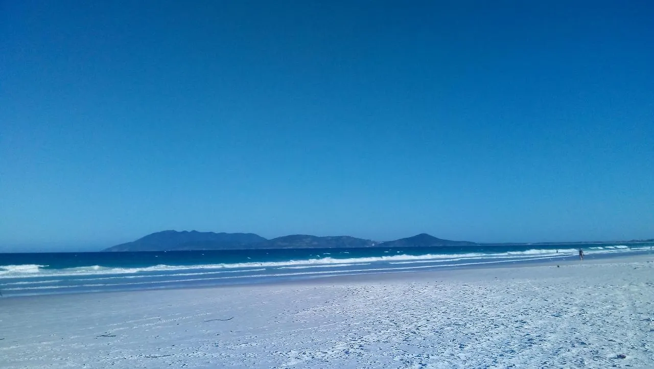 Praia Hostel 90 Graus Cabo Frio 0*,  Brazil